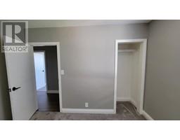 714 CAMPBELL STREET - 11