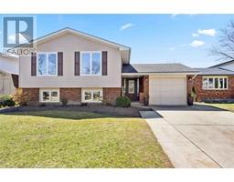 303 LAURENTIAN CRESCENT - 4