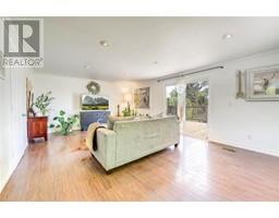282 JOHN STREET - 16