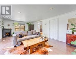 282 JOHN STREET - 18