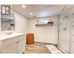 282 JOHN STREET - 29