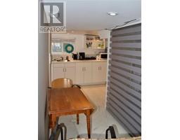 408 CROMWELL STREET - 14