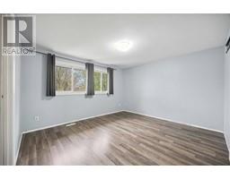 825 Exmouth STREET UnitNo. 27 - 12