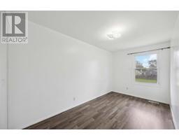 825 Exmouth STREET UnitNo. 27 - 19