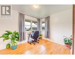 8113 LISGAR STREET - 30