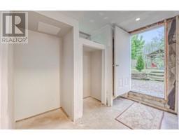 8113 LISGAR STREET - 35