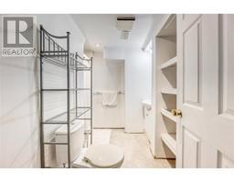 8113 LISGAR STREET - 39