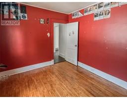 177 GORDON STREET - 24