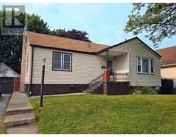714 CAMPBELL STREET - 2