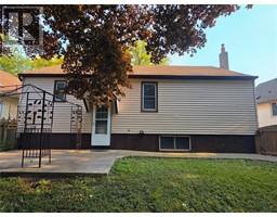 714 CAMPBELL STREET - 20