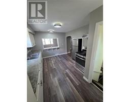 714 CAMPBELL STREET - 5