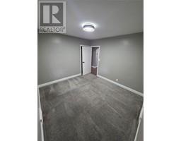 714 CAMPBELL STREET - 9