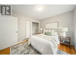 770 NETHERLANDS PLACE - 15