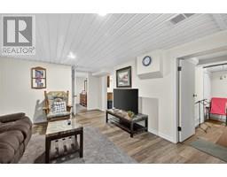 746 Oxford STREET - 24