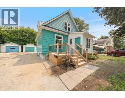 266 BROCK STREET South - 2