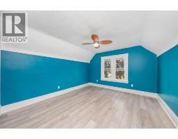 266 BROCK STREET South - 20