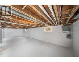 266 BROCK STREET South - 24