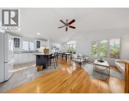 386 Nash DRIVE - 7