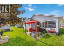 5700 BLACKWELL Sideroad UnitNo. 407 - 35