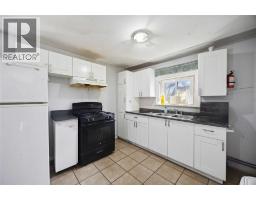 150 COLLEGE AVENUE North - 5