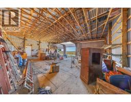 1224 Brigden ROAD - 20