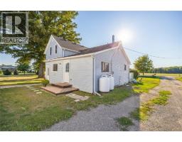 1224 Brigden ROAD - 3