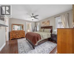 841 MANHATTAN DRIVE - 18