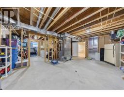 841 MANHATTAN DRIVE - 35