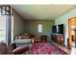 1405 MAIN STREET - 17