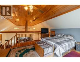 1405 MAIN STREET - 21