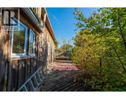 1405 MAIN STREET - 29