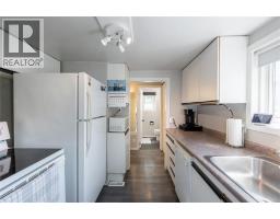 4114 ST. CLAIR PARKWAY - 13