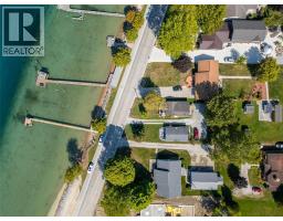 4114 ST. CLAIR PARKWAY - 33