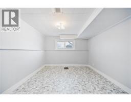 165 Hanna CRESCENT - 12