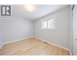 165 Hanna CRESCENT - 8