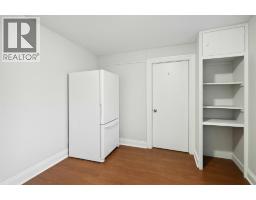 150 COLLEGE AVENUE North - 10