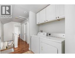 150 COLLEGE AVENUE North - 15