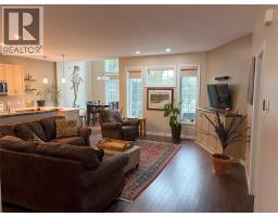 13 OAKWOOD LINKS LANE - 8