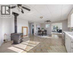 1224 Brigden ROAD - 9