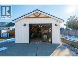 507 JOHN STREET - 32