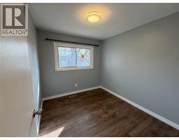 941 BENNETT STREET - 10