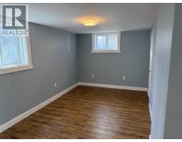 941 BENNETT STREET - 16