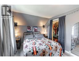 3056 BRIGDEN ROAD - 18