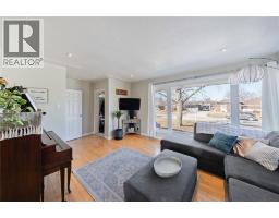 579 BERKSHIRE ROAD - 16