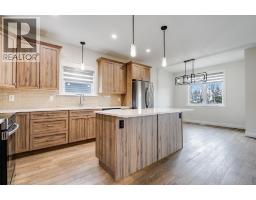 68 Victoria AVENUE - 10