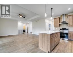 68 Victoria AVENUE - 14