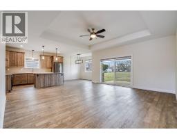 68 Victoria AVENUE - 6