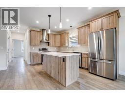 68 Victoria AVENUE - 9