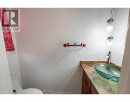 834 Exmouth STREET UnitNo. 23 - 10