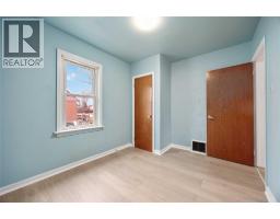 478 INDIAN ROAD North - 11